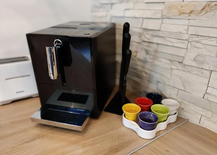 Hyper Centre - Leman Odyssey * 에비앙레스벵즈